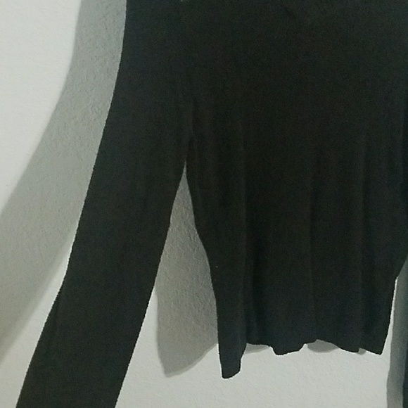 Sweater - Picture 3 of 3